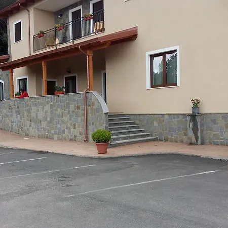 리조트 La Selva 산 세베리노 루카노